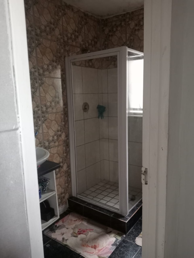 1 Bedroom Property for Sale in Thornton Western Cape